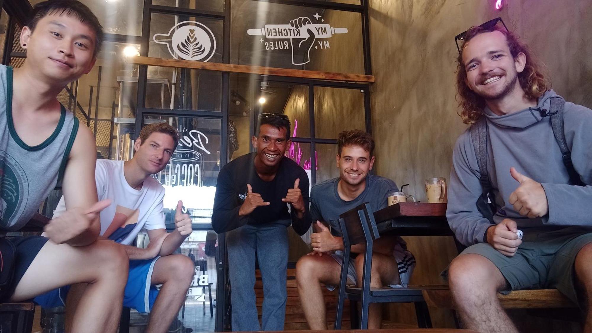Appartamento Ayolah Surf House &Surf Camp Jembrana Esterno foto